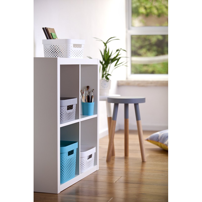 CURVER 04742-099-00 Infinity Points Plastic Storage Box with Lid, Light