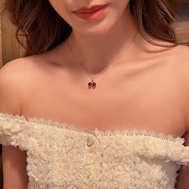 Wendalern Red Crystal Cherry Necklace Sweet Cherry Fruit Pendant Necklace Gold Leaf Cherry Choker Necklace Box Link Chain Necklace Cherry Red Agate Statement Necklace Jewellery for Women, Metal, No