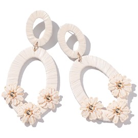 Boho Flower Disc Earrings Cute Raffia Daisy Floral Drop Dangle Earrings Trendy Western Jewelry for Women(Ivory)