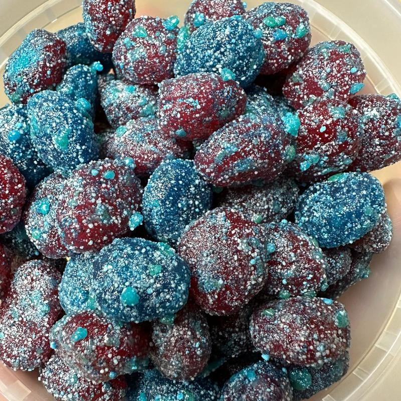 Blue Raspberry Gushers – Bold & Fruity Candy, Bursting with