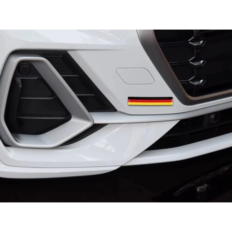 DIGIART INTERNATIONAL ITALY ITALIAN FLAG 3D EPOXY CAR EMBLEM SET