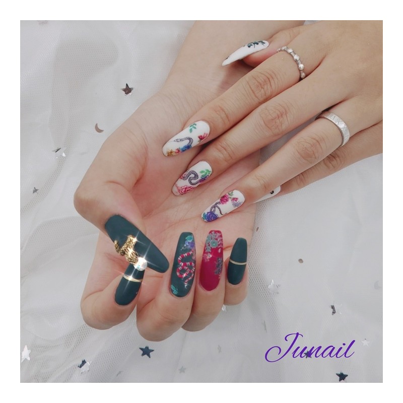 ⭐️ Snake handmade nail tips ✨ - Long Almond /