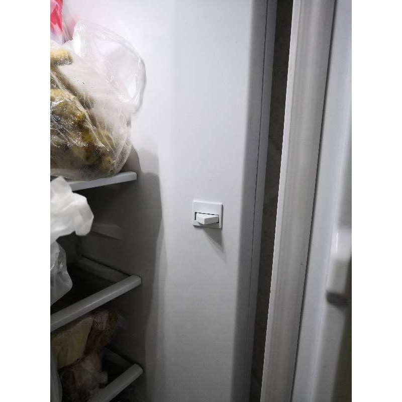 Heyiarbeit Refrigerator Door Light Switch 3Pin Universal Replacement LTK-17 Momentary