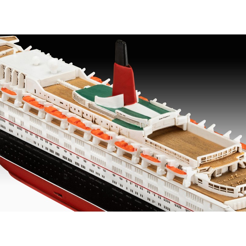 Revell Queen Elizabeth 2 Plastic Model Kit