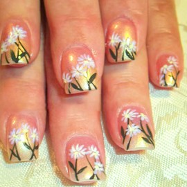 Gold Gradient Press on Nails Short Square False Nails French Tip with Flower Design Leaf Glue on Nails Nude Nails Press ons Short False Nails Square Glossy Acrylic Stick on Nails for Women 24Pcs