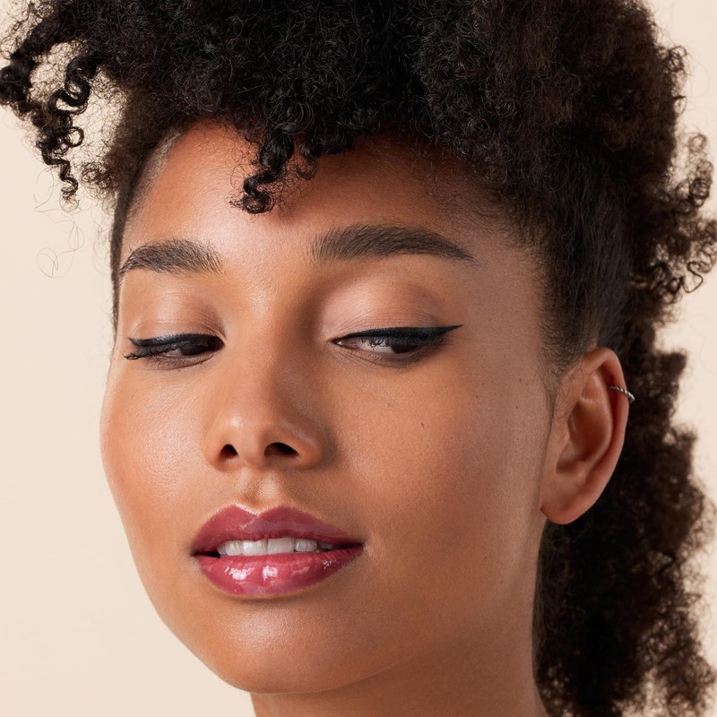 Catrice Glossin' Glow Tinted Lip Oil, caring, tinting effect, with