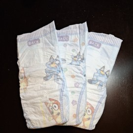 Luvs NEW! Luvs SIZE 8 Diapers Sample of 3 In Hand & Ready To Ship Non Vintage