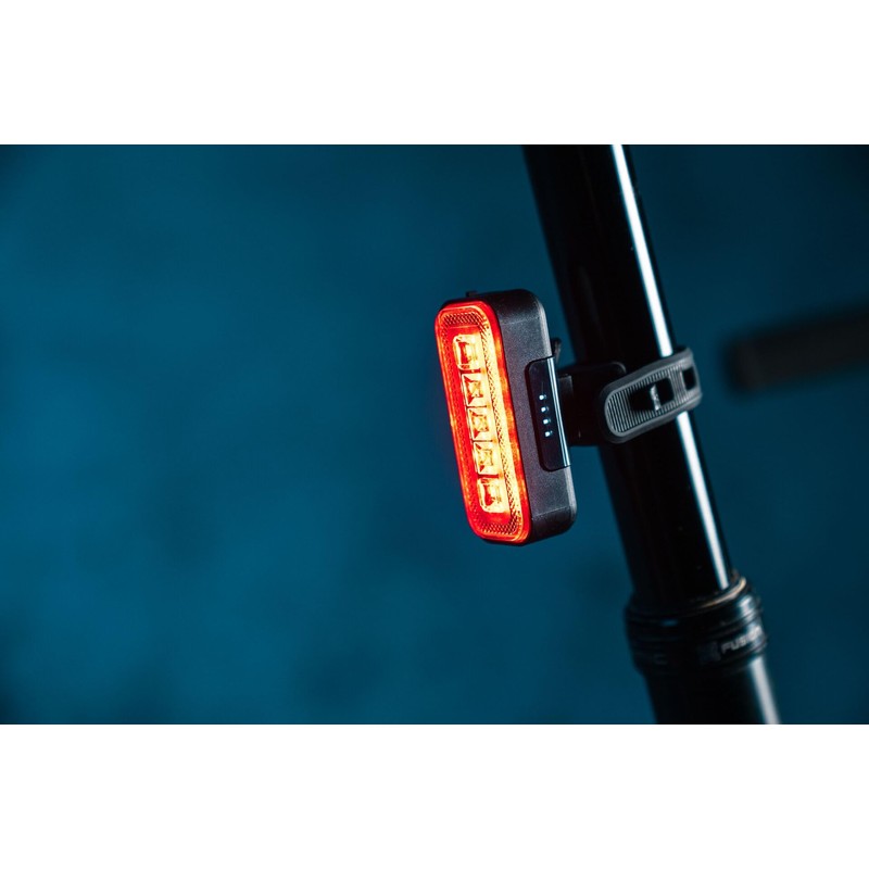 OSRAM LEDsBIKE COMPACT REAR, luce freno intelligente, ricaricabile, due modalità