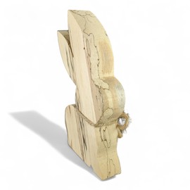 Sitzender Hase mit Juteschnur-Schleifchen - Flühlingsdeko - rustikale Dekoration in Geschenkverpackung - Nachhaltig hergestellt in Deutschland