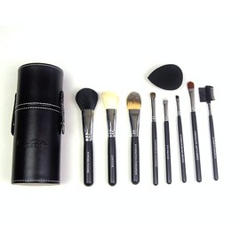 8 Piece Makeup Brush Set With Leather Case PLUS BONUS Applicator Sponge