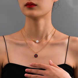 Inilbran Boho Layered Coin Pendant Necklace Vintage Pearl Beads Choker Necklace Gold Heart Disc Necklace Adjustable Coin Pearl Chain Necklace Jewellery for Women and Girls, Zinc