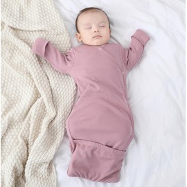 O2 BABY Baby Organic Cotton Kimono Gown with Mitten Cuffs and Fold-Over Pouch, Unisex Long Sleeve Infant Sleeper Sleeping Bag with Knot Hat Pack (3-6Months, Mauve Orchid)