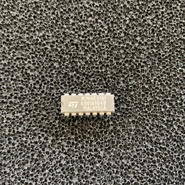 ST Microelectronics NEW M74HC21B1 Dual 4-Input & Gate Original ST Integrated Circuit 14-pin DIP