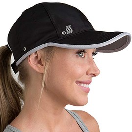 SAAKA Performance Sports Hat. Lightweight, Quick Drying. Running, Tennis & Golf Cap for Women (Black, Small)
