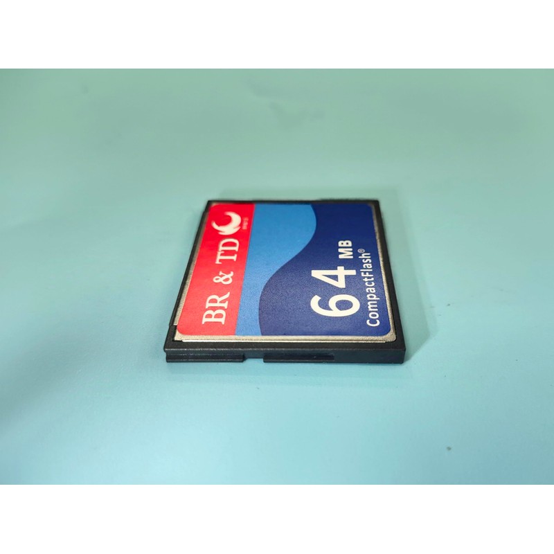 br & td Compact Flash Memory Card Camera 64MB CF