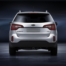 TIOYAR Trailer Hitch Black Steel Compatible with 2011 2012 2013 Kia Sorento and 2010 2011 2012 Select Hyundai Santa Fe w/2” Hitch Receiver