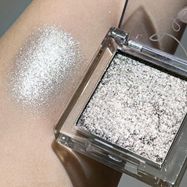 KARLOR Eyeshadow Shimmering Metallic Silver Mother of Pearl Eyeshadow Glitter Pigmented Brightening Diamond Highlighter Eyeshadow Single Colour Sparkling Shiny Eyeshadow Glitter Sparkle (08# Grey)