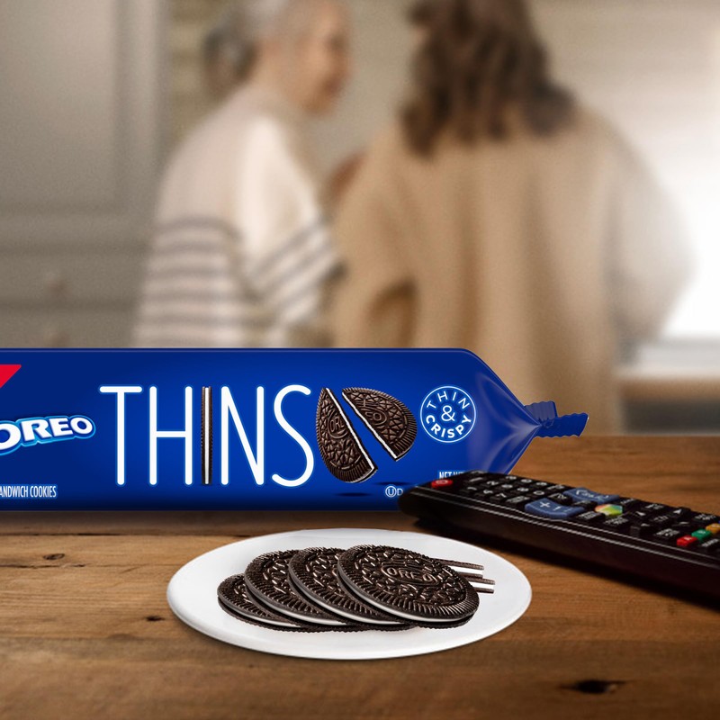 OREO Thins Chocolate Sandwich Cookies, Family Size, 11.78 oz