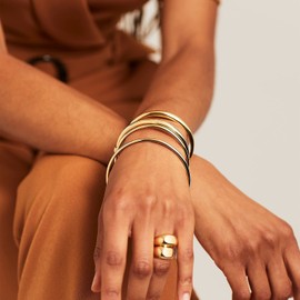 Kainier 3mm 14K Gold Plated Bracelet Stainless Steel Glossy Stackable Thin Round Bangle Bracelet for Women Oval Solid Plain Polished Bracelet Best Gifts for Love