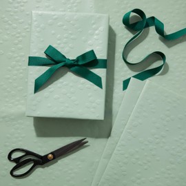 The Gift Wrap Company 58-189224 Botanicals Flat Gift Wrapping Paper Sheet Set, 30" x 23", Sage Green, 3 Pieces