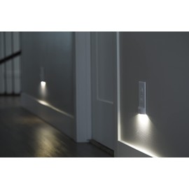 SnapPower Single MotionLight [for GFCI Outlets] - Motion Detecting LED Night Lights Built-in to Wall Plate - Bright/Dim/Off Options - Auto On/Off Sensor - (GFCI, Light Almond)