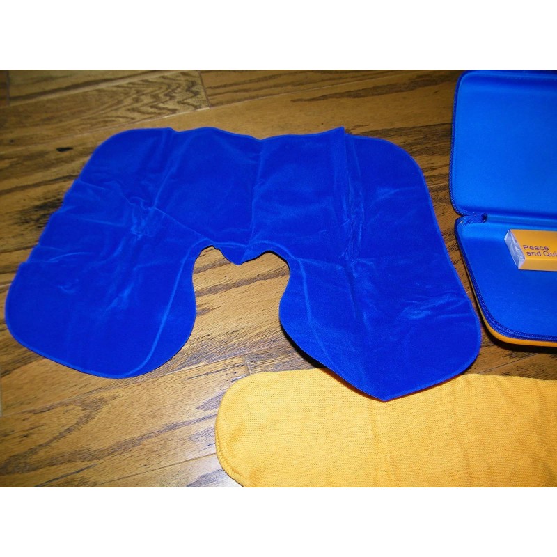 United Airlines 4 Piece Travel Airplane Set Ted United Airlines