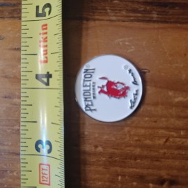 Pendleton Whisky golf ball spotter marker