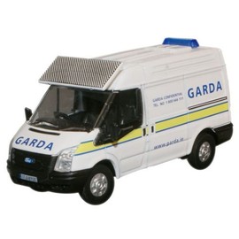 Oxford Diecast 76FT007 Garda Ford Transit SWB Med.