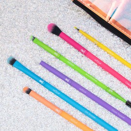 MŌDA TOTALLY ELECTRIC EYE SET