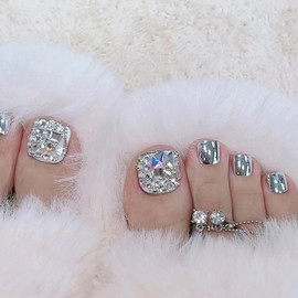 Glitter Silver False Toenails Sets, Press on Toenails Coffin with Rhinestone Designs, Full Cover Artificial Acrylic Fake Nails for Toe, Glue on Toenails with Charm, Stick on Toe Nails for Women