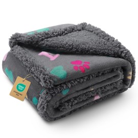 Luciphia Waterproof Pet Blankets for Couch Sofa Bed Cover Cat Liquid Pee Proof Washable Soft Fluffy Large Dog Blanket Reversible Furniture Protection Puppy Grey Bone Thicken Small（40" x 28"）