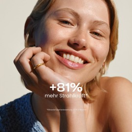 LUMENE Nordic-C [VALO] Glow Boost Essence Serum | Vitamin C | Rich in Antioxidants | Moisturising Hyaluronic Acid | For a Radiant, Youthful Complexion | Vegan | 30 ml
