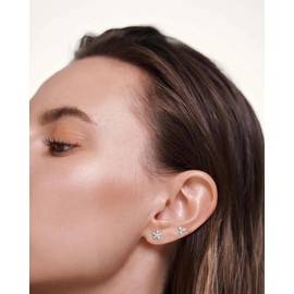 wynn's Earrings 925 Silver Stud Earrings, 4 Pairs of Stud Earrings 925 Silver Set Cubic Zirconia Small Hypoallergenic for Women Girls Stud Earrings Set for Multiple Piercings 4 mm x 4, Cubic Zirconia