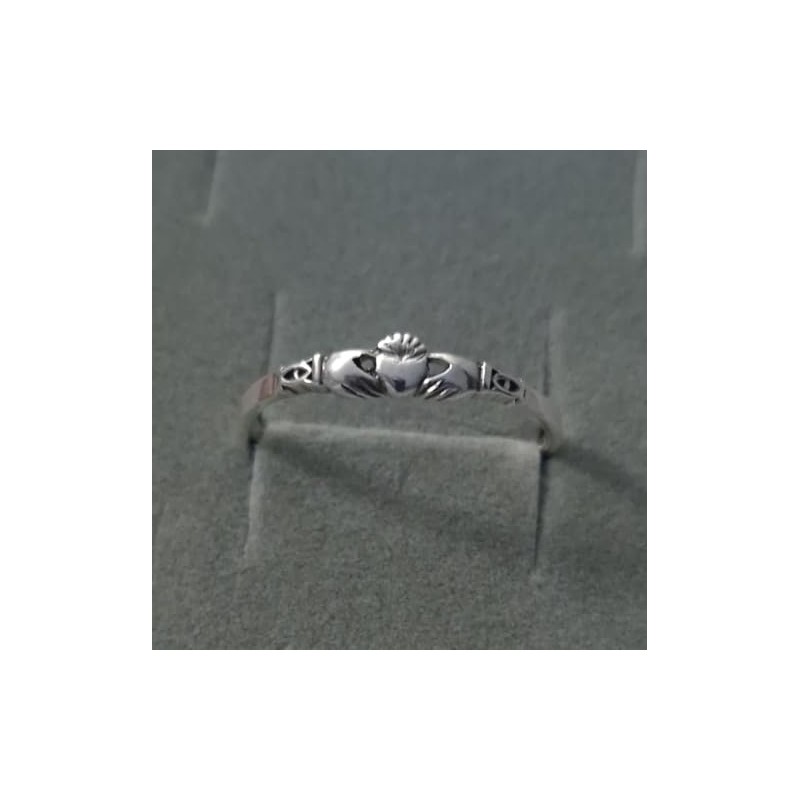 Solid 925 Sterling Silver Claddagh stacking Ring in sizes G-Z
