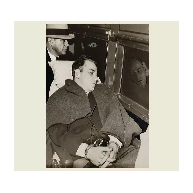 1934 John Dillinger Captured PHOTO Gangster Going to Jail, Prohibition
