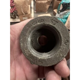 Anvil 1-1/4" x 1/2" inch black Anvil Cast Reducing Coupling