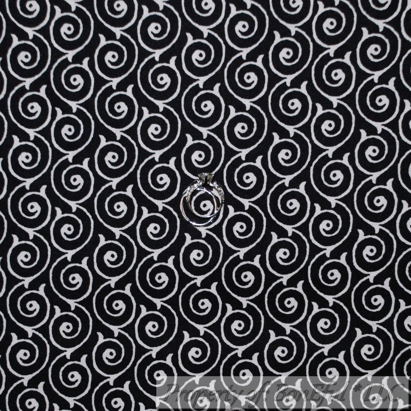 Quilting Treasures BonEful FABRIC FQ Cotton Quilt White Black B&W