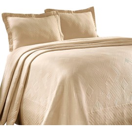 Superior 100% Cotton Geometric Fret 3-Piece Scalloped Bedspread Set, King, Ivory