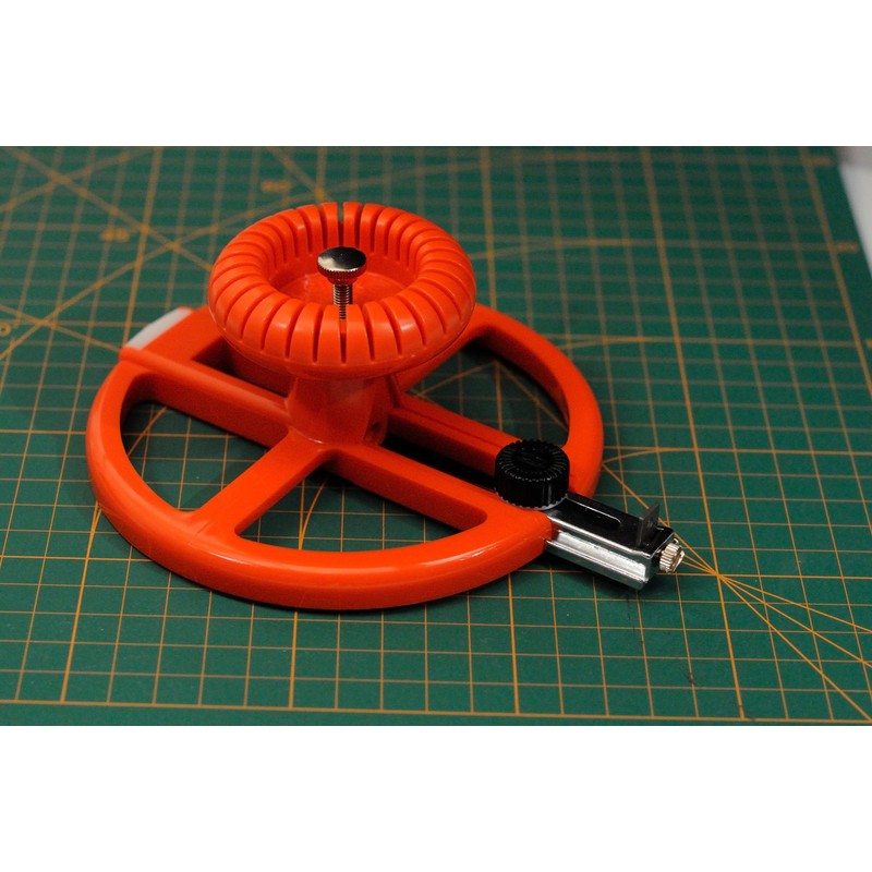 NT Circle Cutter C-2500P
