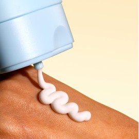 Coco & Eve Sun Protection for the Body SPF 50+ - Natural Broadband Sun Protection Made in Australia for Everyday | Lightweight, Waterproof Lotion for Hydration and Glow | With Vitamin E and Aloe Vera