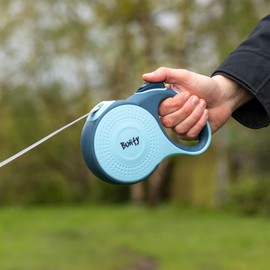 Bunty Retractable Dog Lead - Instant Lock System, Stainless Steel Retractor, Soft Rubber Handle, Strong Nylon Dog Leash - Small to Medium Extendable Dog Lead, 40kg, 8m Long, Blue