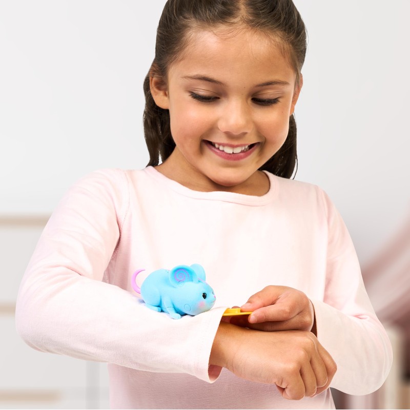 Little Live Pets NeeDees Interactive Portable Electronic Touch Responsive Animal