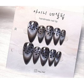 [In-store special discount]Geek chic black leopard print magnetic gel handmade nail tip - Gyaru stiletto / [입점초특가할인]긱시크 블랙호피 자석젤 수제네일팁 - 갸루스틸레토