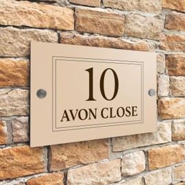 Badgemaster Modern Anthracite/Desert Beige House Number Sign Plaque Stainless Steel Standoffs 20cm x 13cm Centered Horizontal Line (Desert Beige)