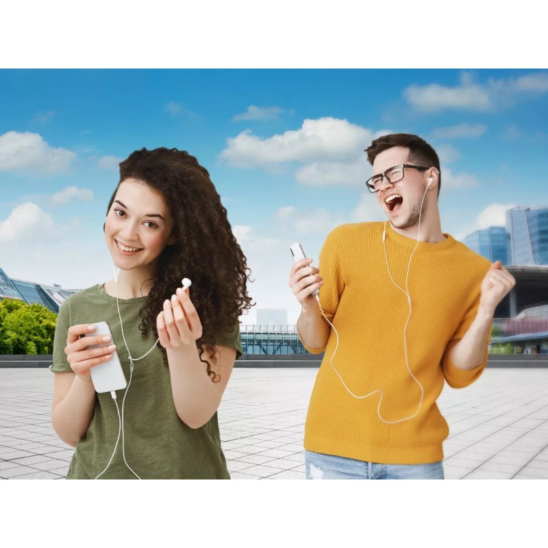 Control Expert Audifonos Alambricos Manos Libres Con Microfono Color Blanco