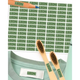 Namensaufkleber – 156 Mini personalisierte Etiketten für Stifte, Kleidung, Brotdose, Schule & Kita – wasserfest & spülmaschinenfest – BPA-frei – Labelino (Moosgrün)
