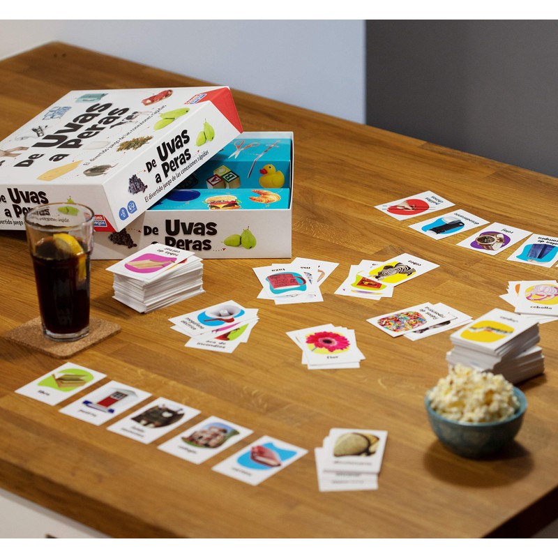 Falomir Pears Grapes – A Game of Cards (28422)