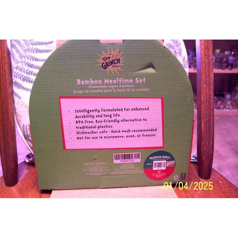 Sleigh Bell Bistro "The Grinch" Bamboo Mealtime Kids Set -