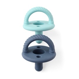Itzy Ritzy Sweetie Chupete chupete chupete de silicona para recién nacidos con mango plegable y dos agujeros de aire para mayor seguridad; juego de 2 pulgadas náutico de la marina y el huevo de Robin's de 2 pulgadas, edades recién nacidas y mayores