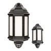 Knightsbridge LED Half Wall Lantern, Polycarbonate, 8 W, Black